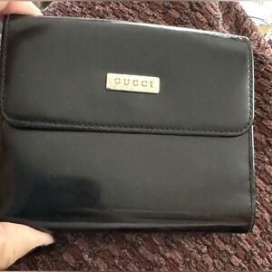 Gorgeous Gucci Patent Leather Black Wallet